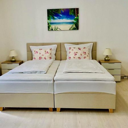 Alb-Rosa Apartman Bad Herrenalb Kültér fotó